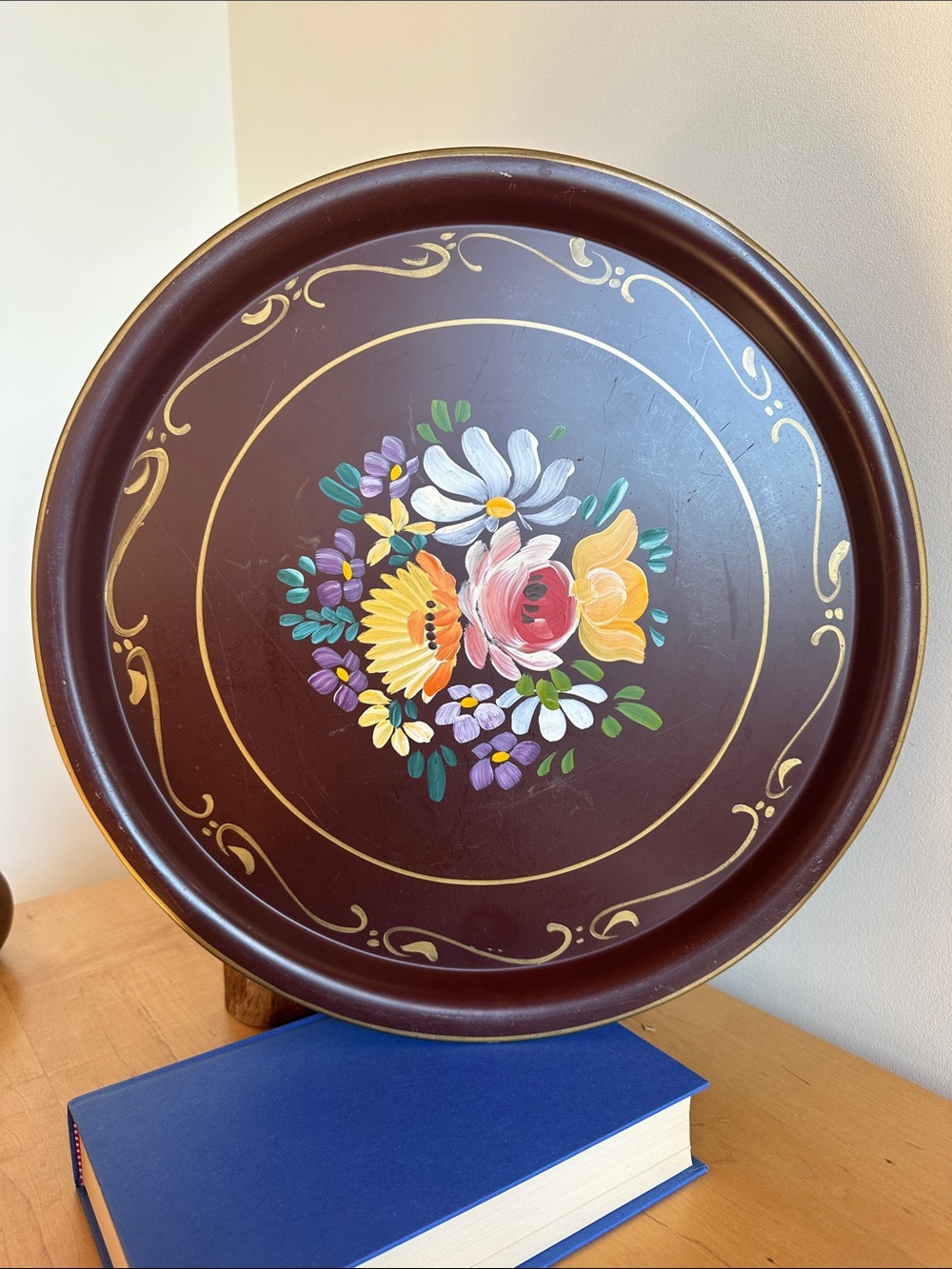 Vintage Nashco Style Hand-Painted Floral Round Tole Metal Serving Tray 16"